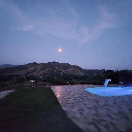 Aromas Da Terra Villa กอนซัลวิซ ภายนอก รูปภาพ